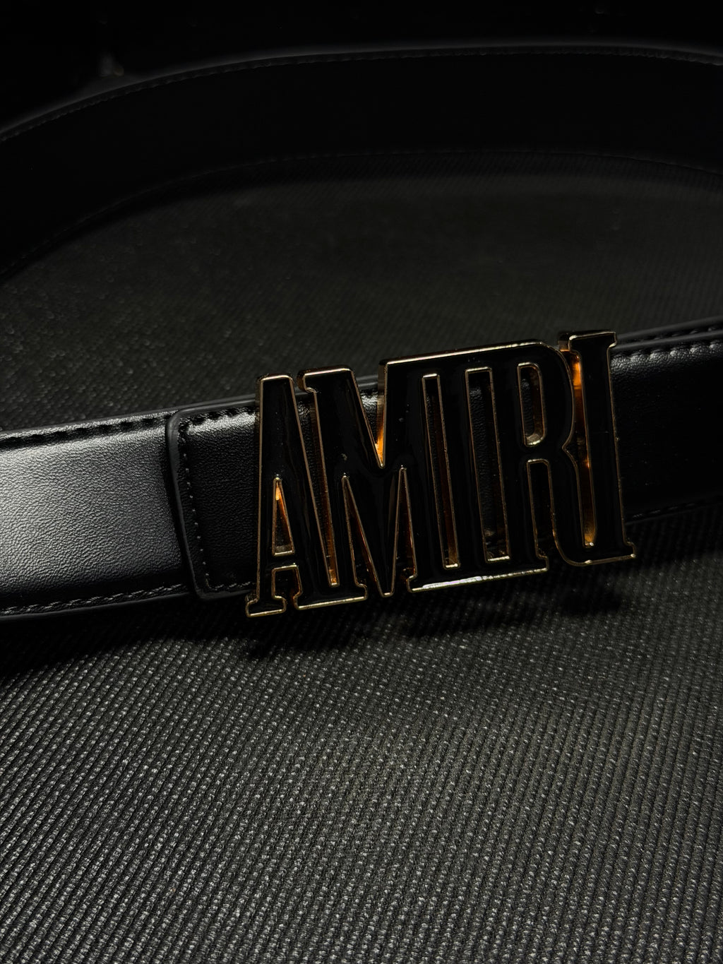 AMIRI LOGO Cincho negro