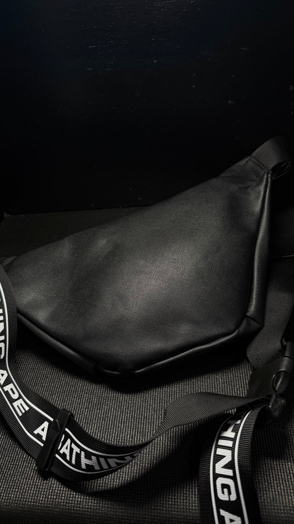 BAPE bolso negro