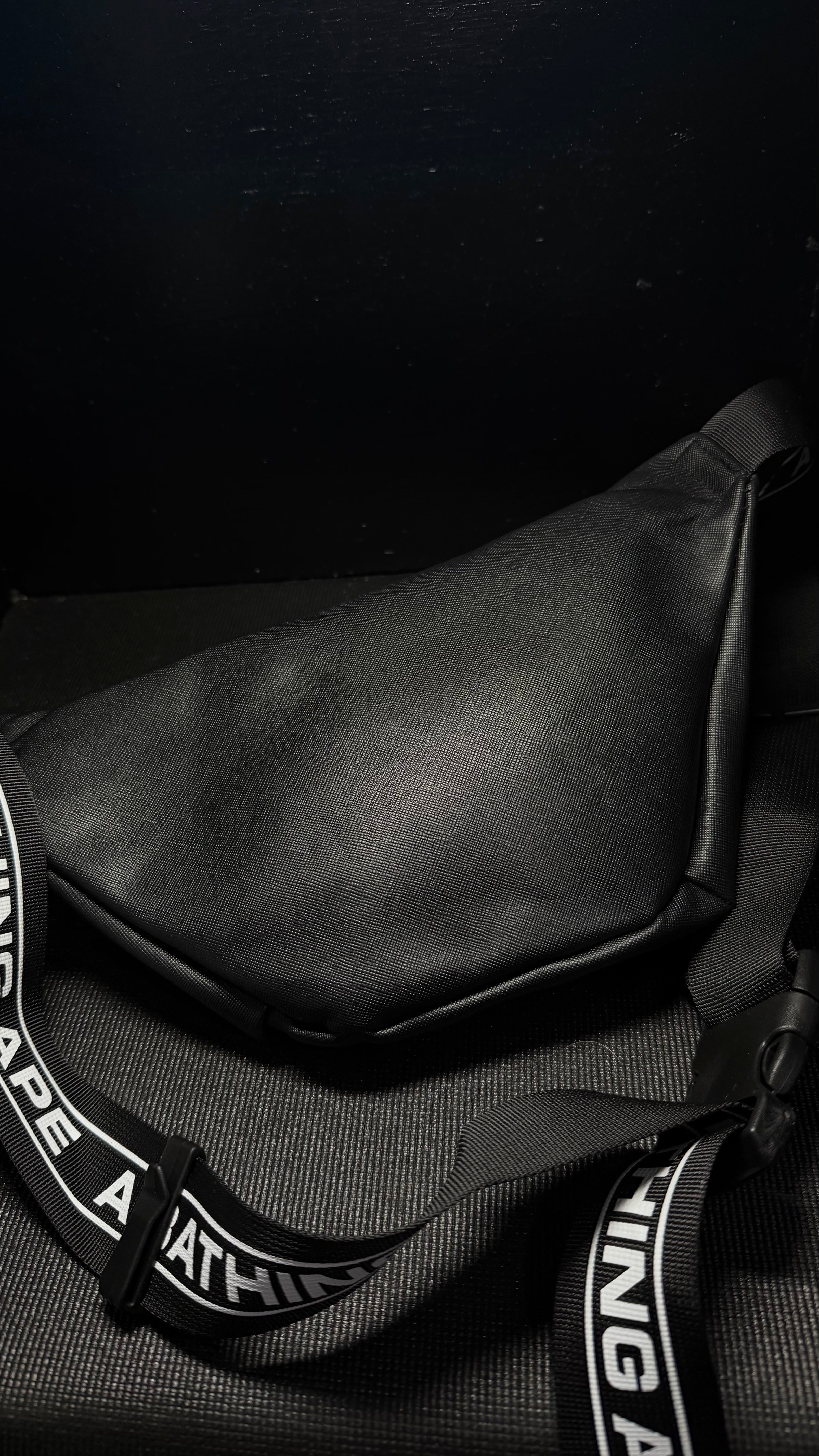 BAPE bolso negro