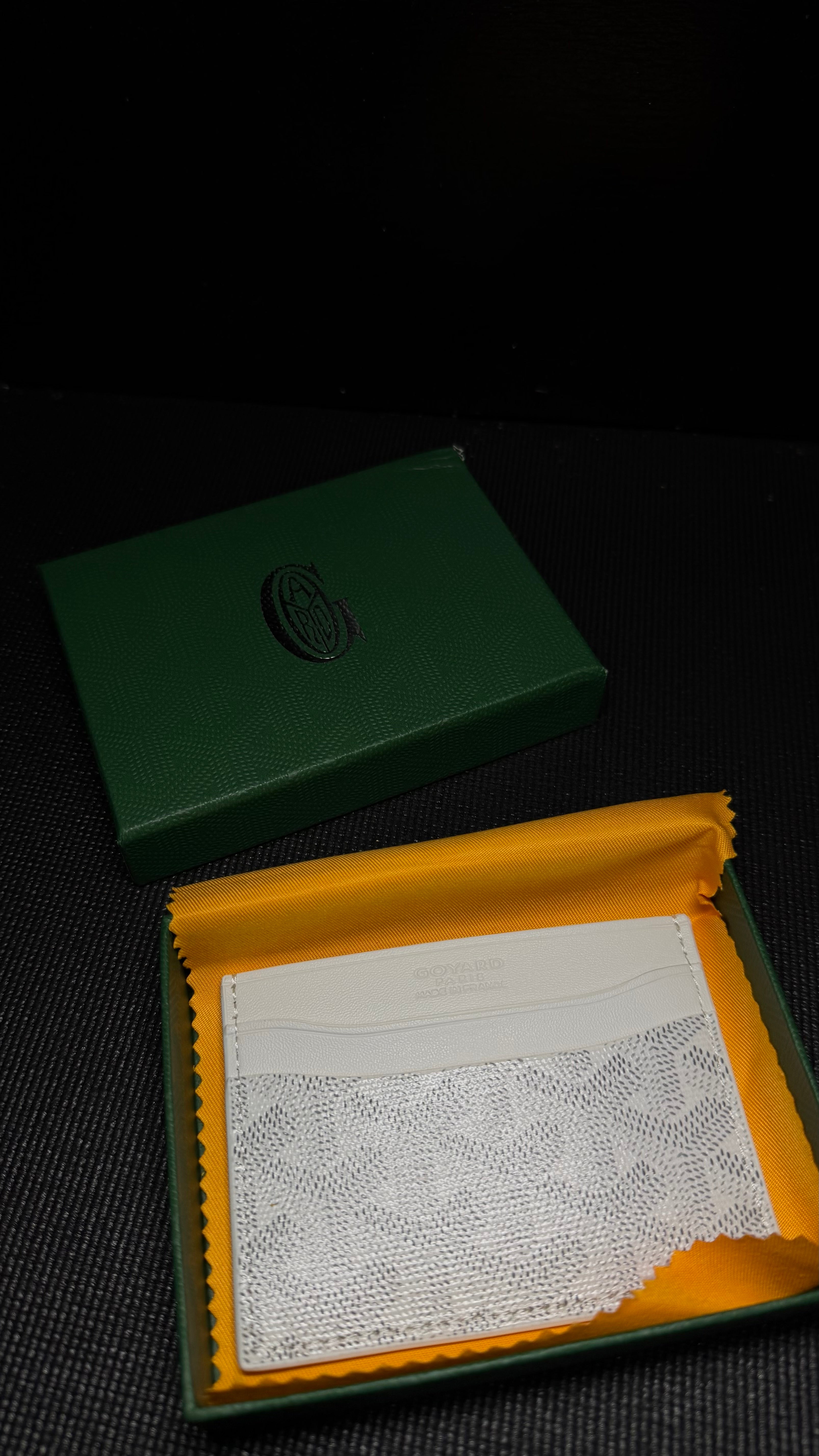 GOYARD tarjetero blanco