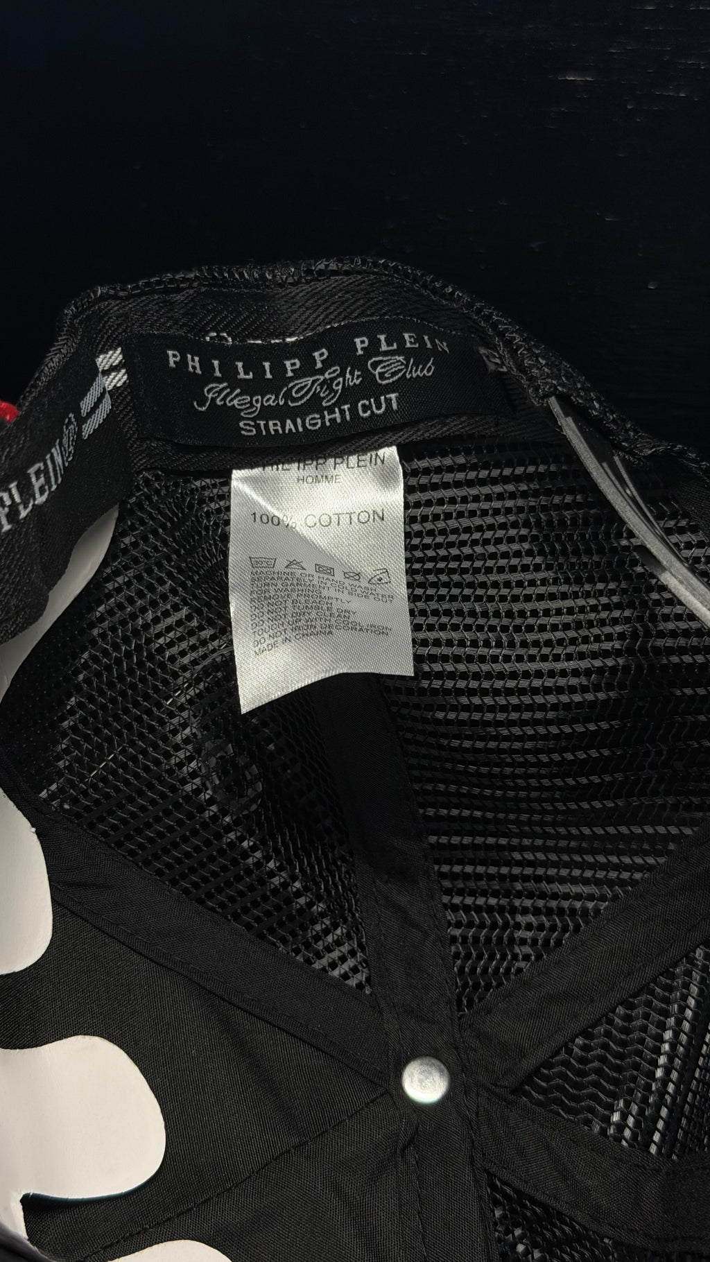 PHILIPP PLEIN gorra negra y rojo