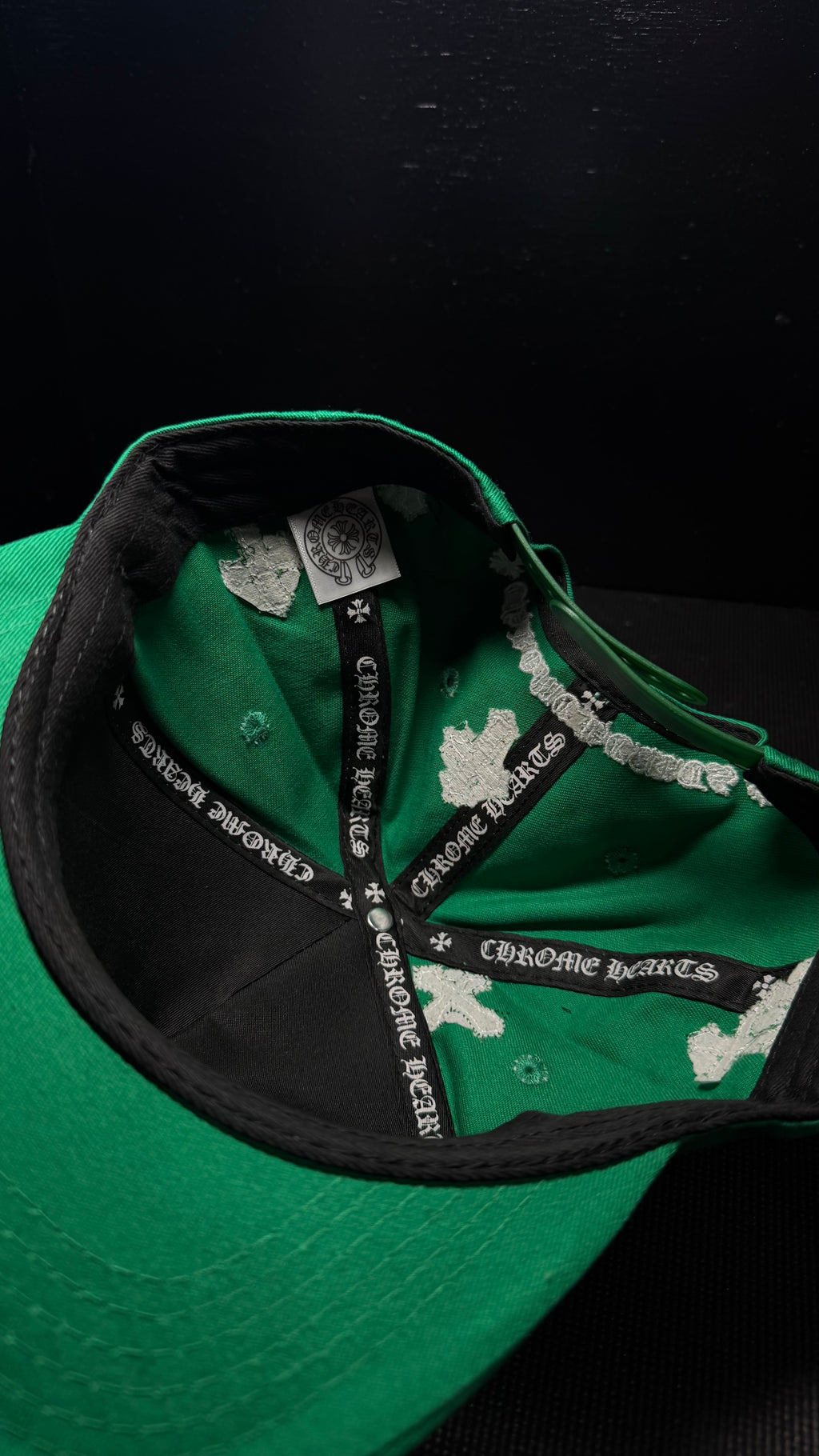 CHROME HEARTS gorra verde