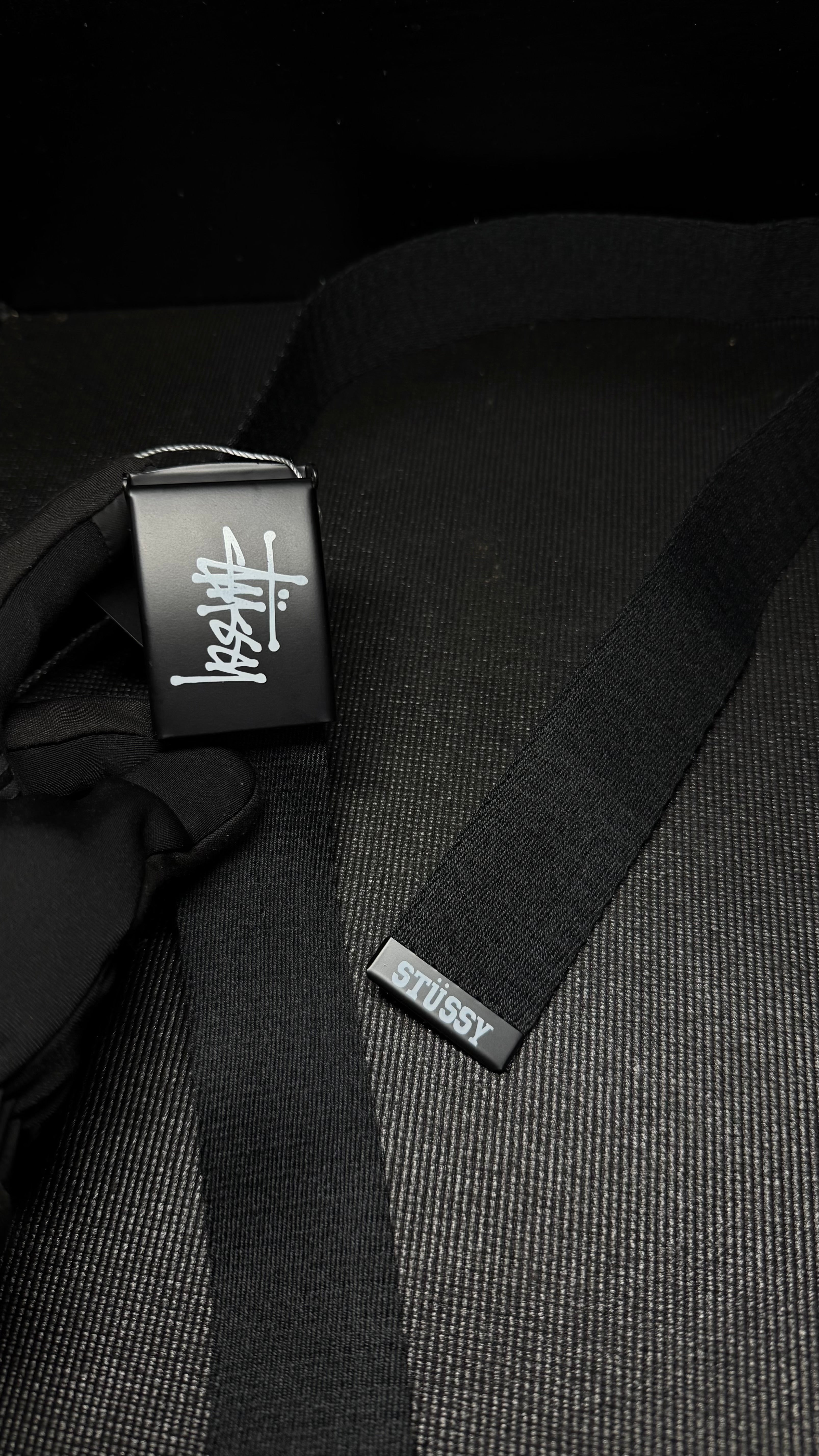 STUSSY cincho negro