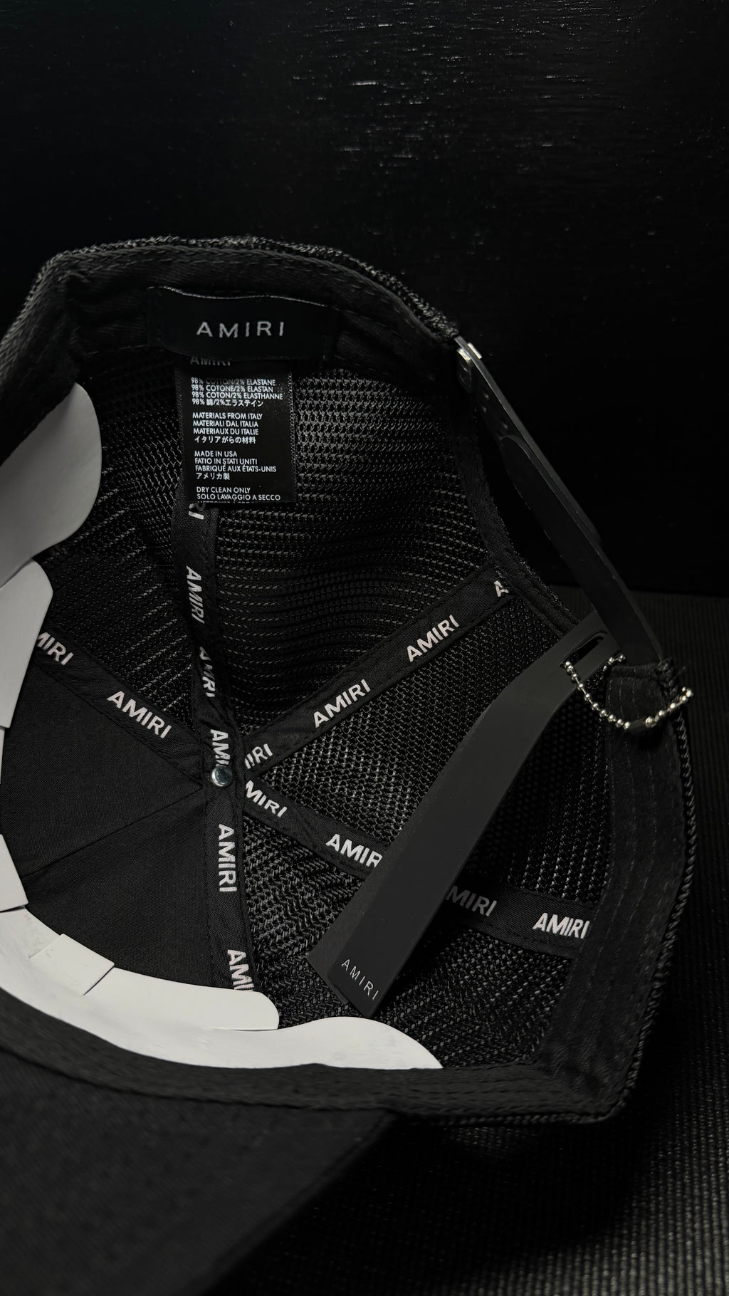 AMIRI DRIP CORE en negro