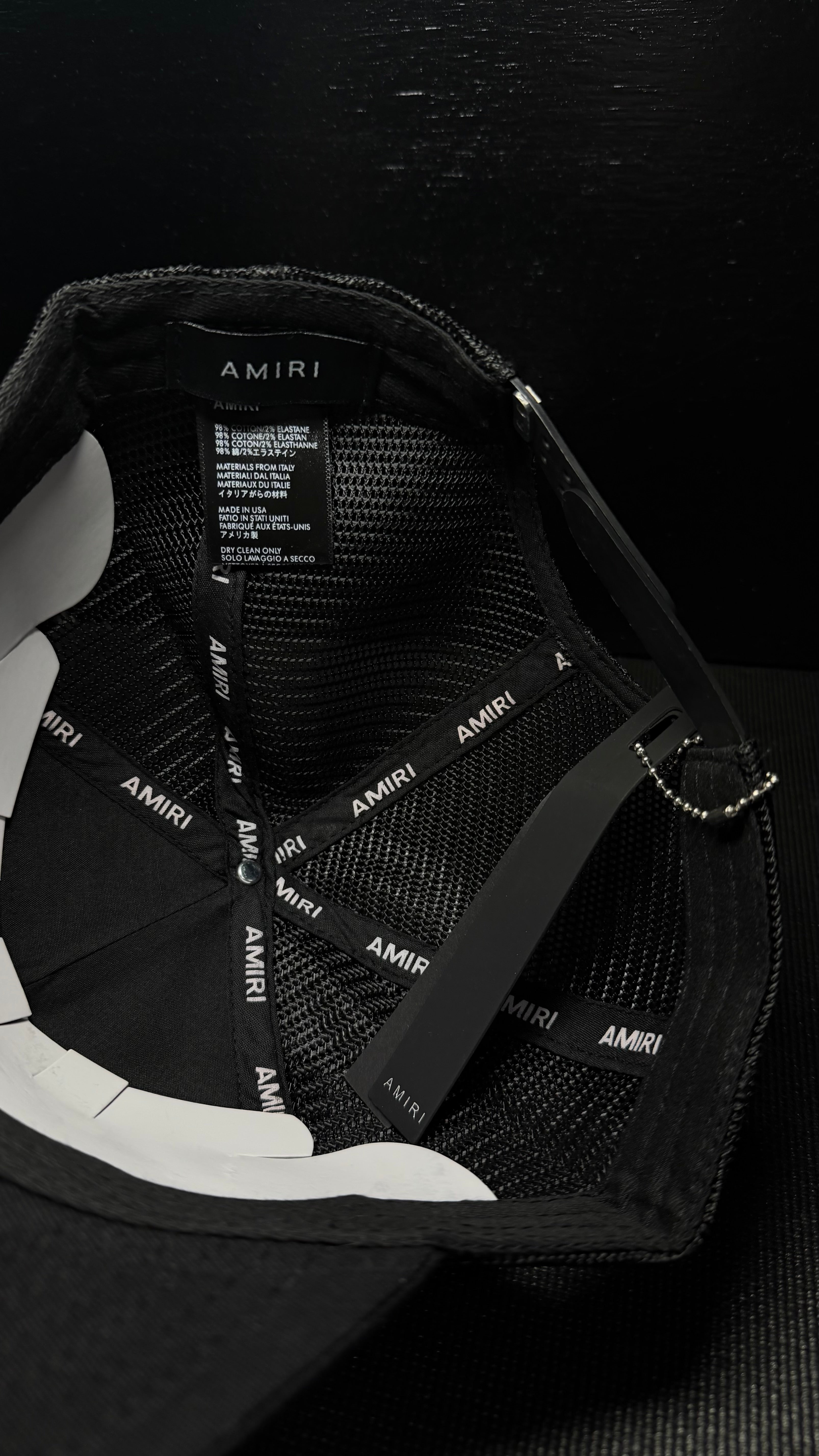 AMIRI DRIP CORE en negro