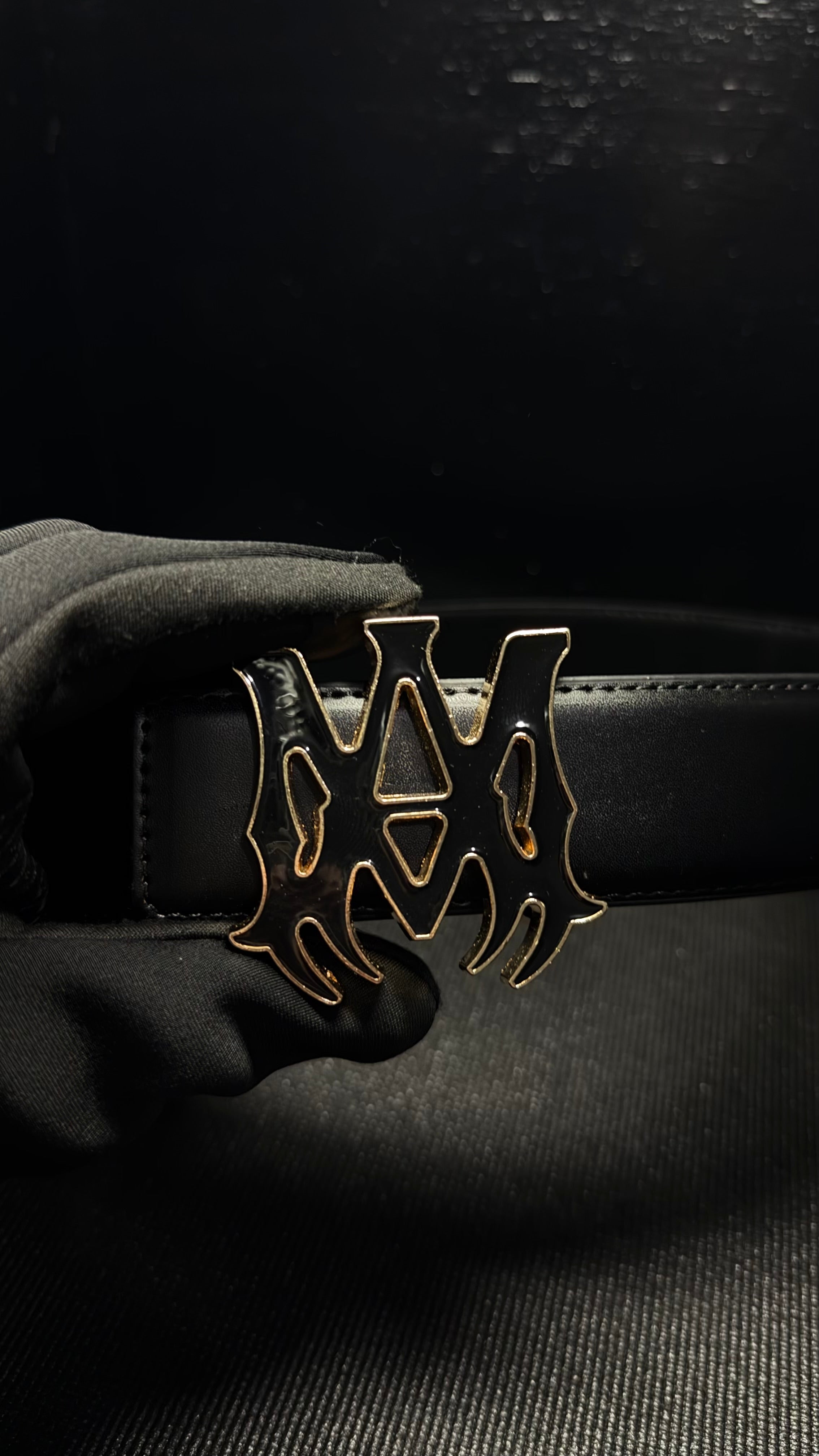 AMIRI cincho Logo DORADO