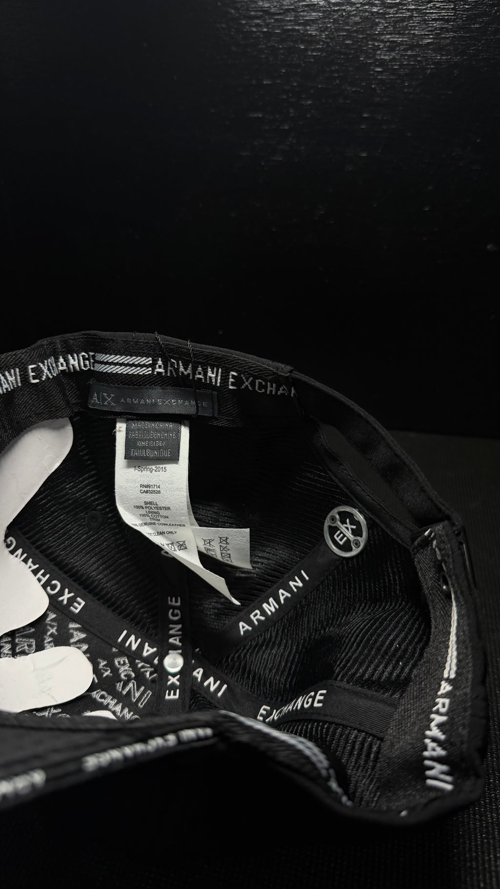 ARMANI EXCHANGE gorra negra