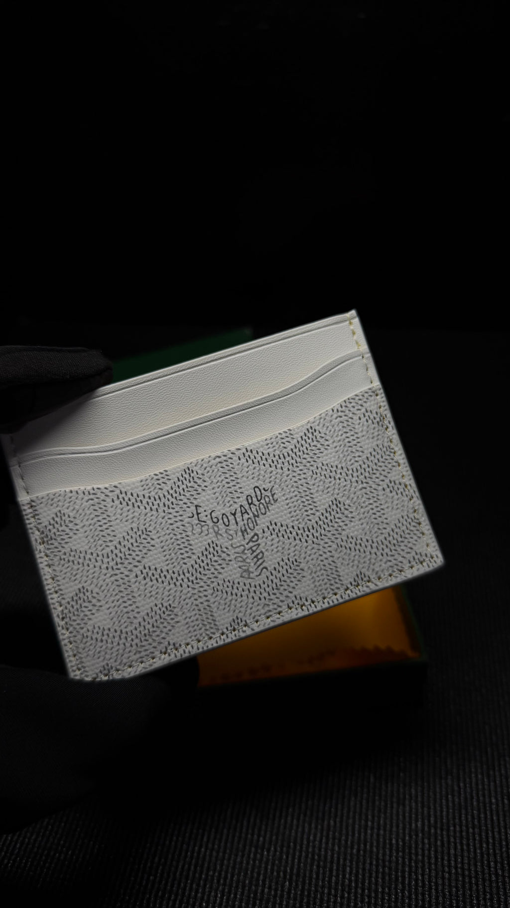GOYARD tarjetero blanco