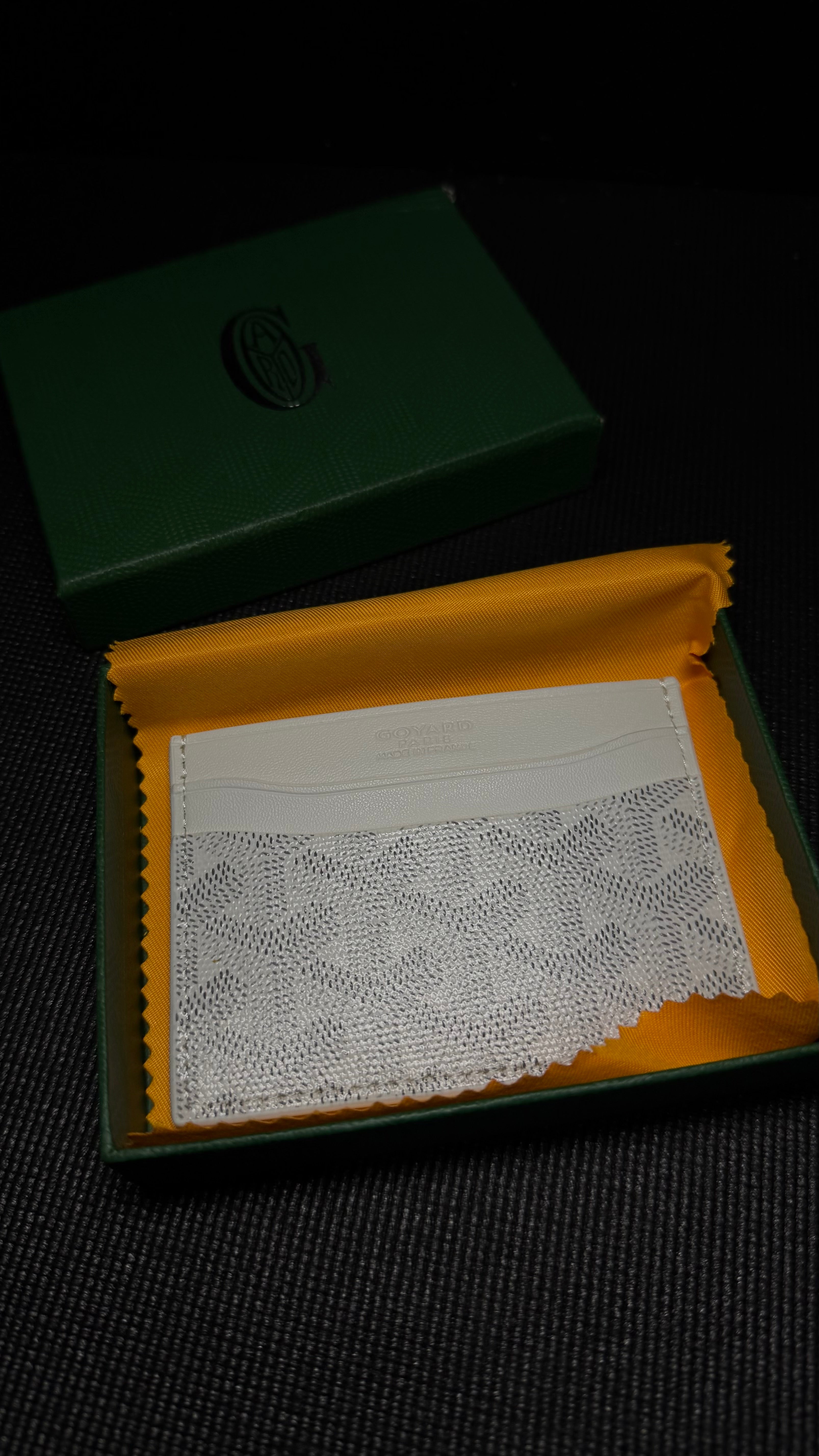 GOYARD tarjetero blanco