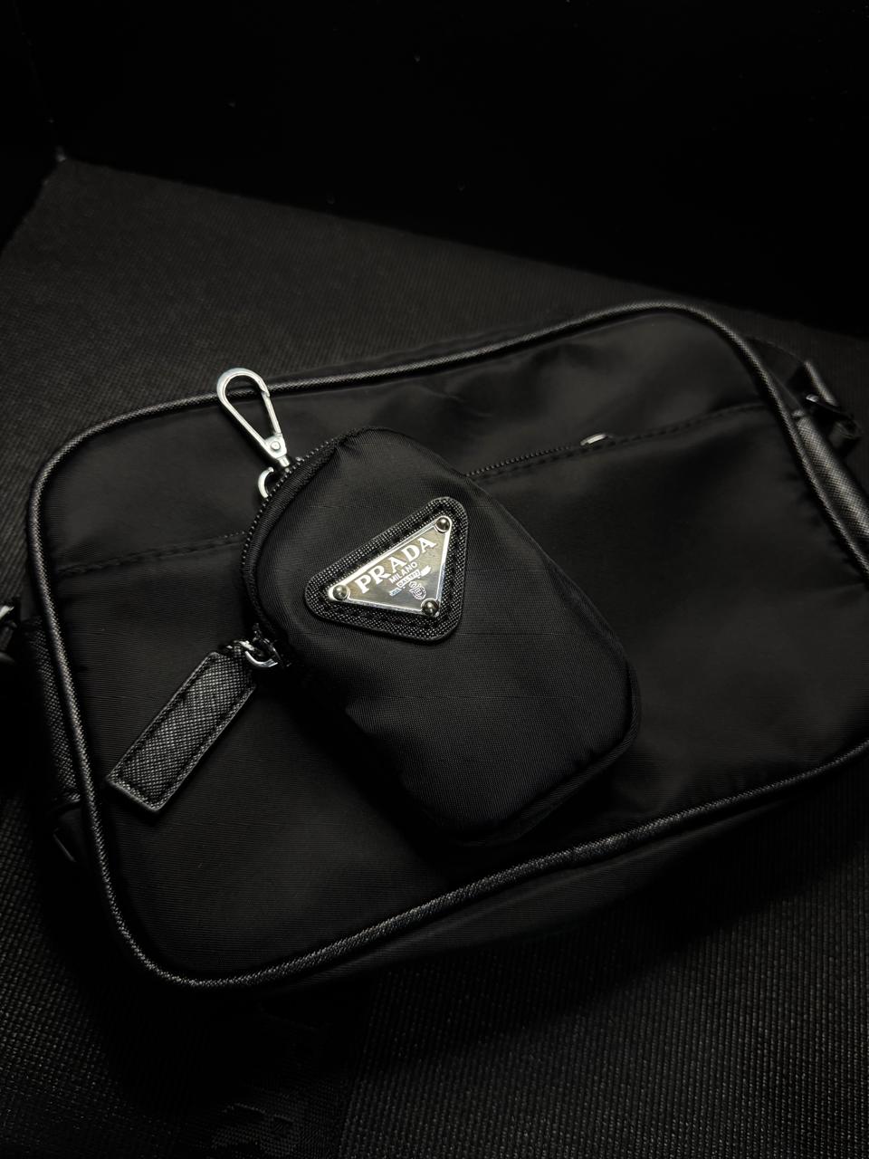 PRADA bolso negro