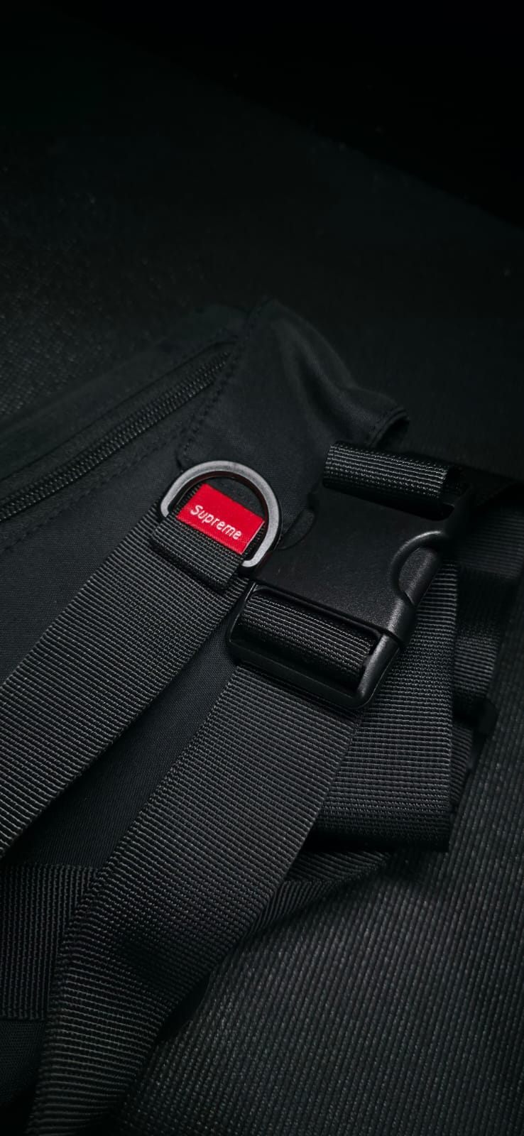 SUPREME bolso negro