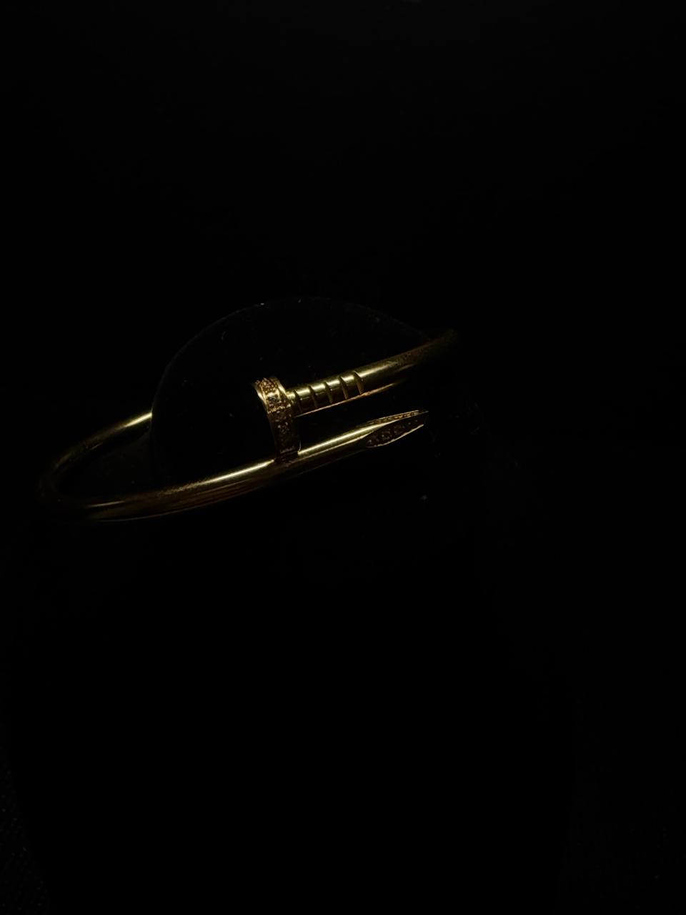 BRACELETE clavo dorado