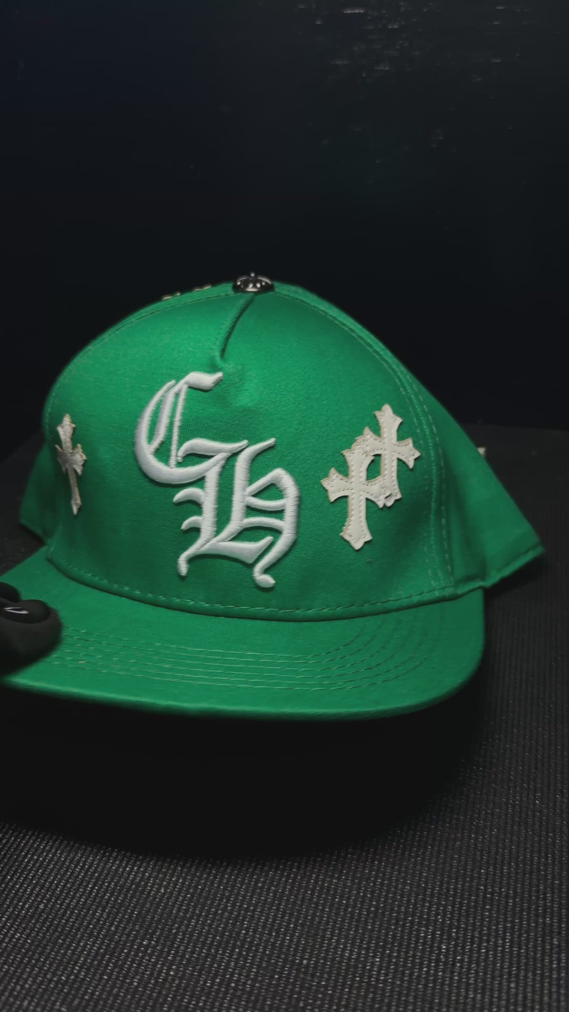 CHROME HEARTS gorra verde