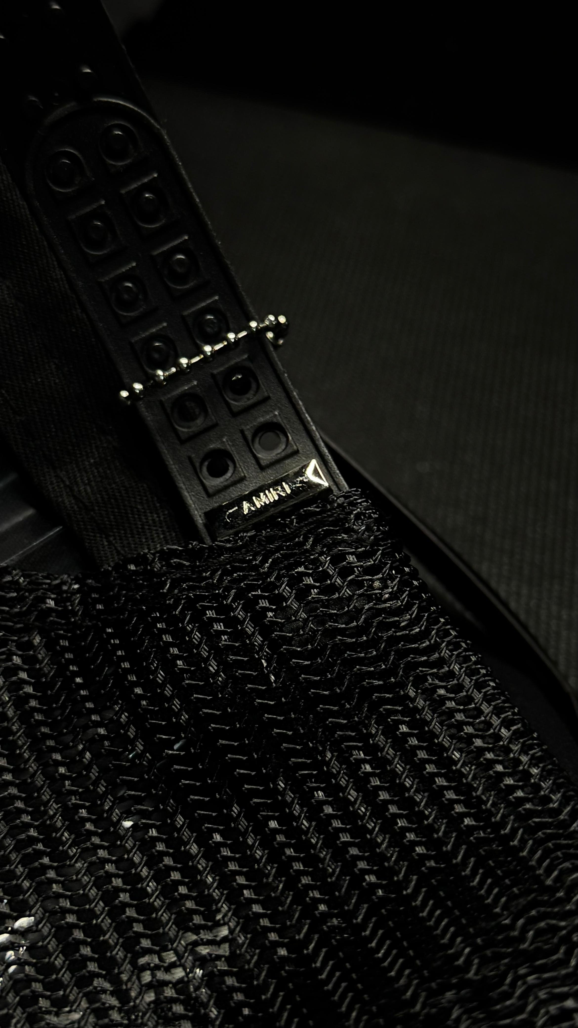 AMIRI DRIP CORE en negro